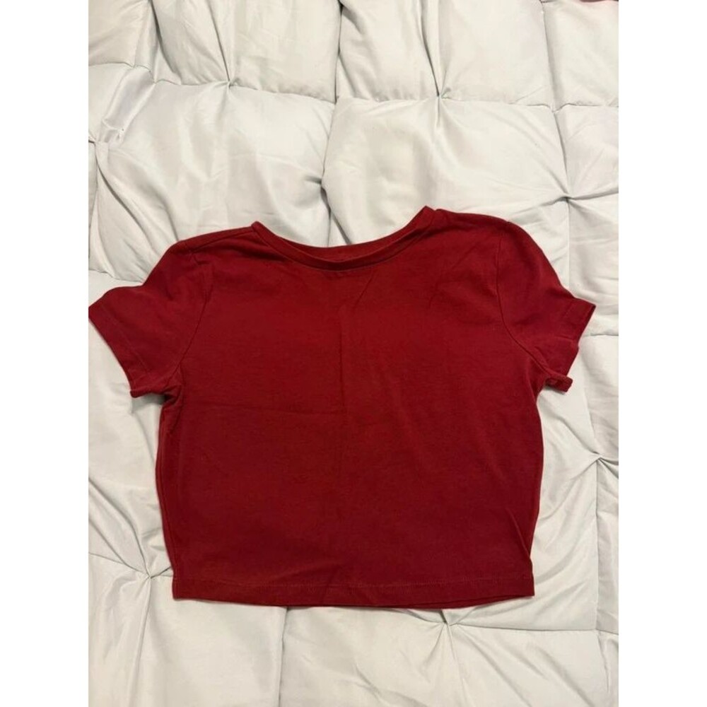 Cropped baby tee